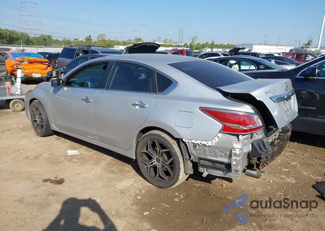 2015 Nissan Altima 2.5/2.5 S/2.5 Sl/2.5 Sv from USA, damaged, VIN 1N4AL3AP7FN310186